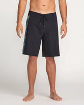D Bah 2.0 Hi Pro Performance 19" Boardshorts - Washed Black