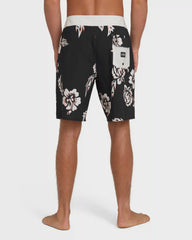 Sundays Pro 19" Boardshorts - Black