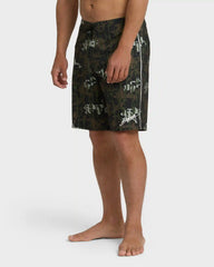 Piped Pro 19" Boardshorts - Camo - Camo