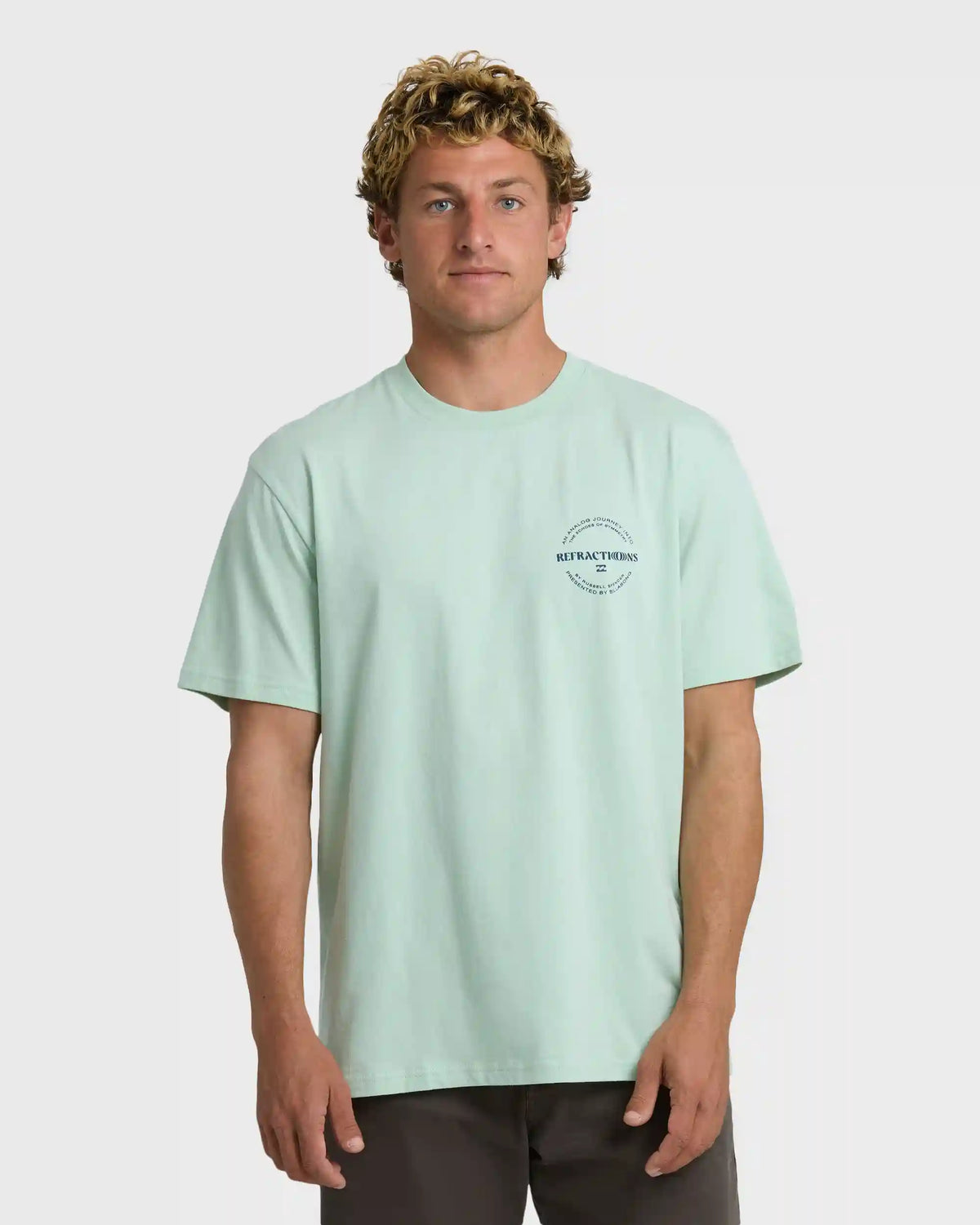 Symmetry Premium Short Sleeve T-Shirt - Vintage Green