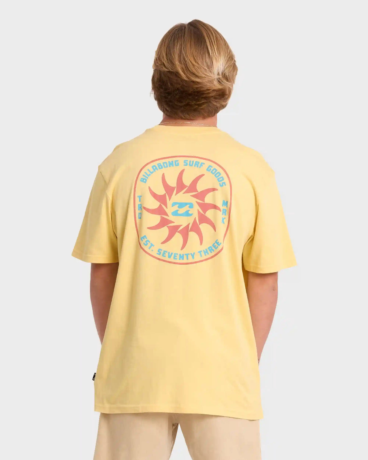 Rotation Premium Short Sleeve Knit Graphic T-Shirt - Raffia